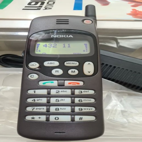 فروش نوکیا 1611 استثنایی با باتری و جعبه فابریک