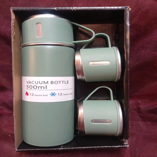 فروش فلاسک نیم لیتری ست سه فنجان ( کد دو )