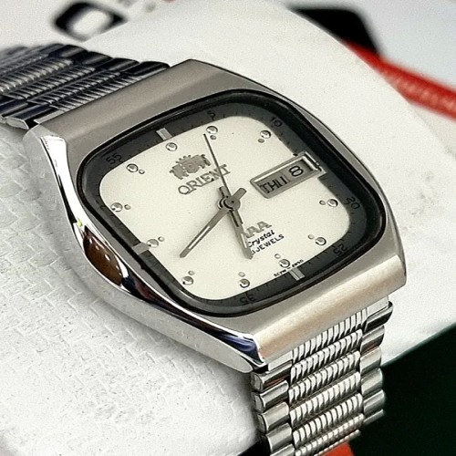 فروش ساعت اورینت کلکسیونی زیبا و اصل ژاپن