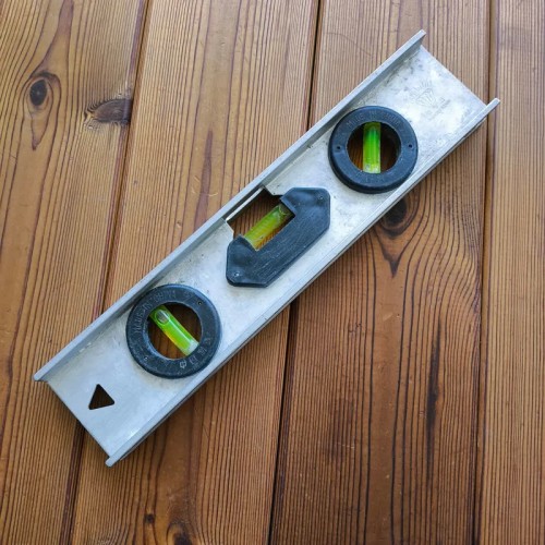 فروش تراز الماس نشان قدیمی دیاموند برند آلومینیومی