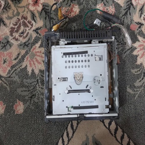 فروش کفی ضبط پایونیر مدل 735AV بدون تست و لوازم جانبی