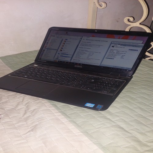 فروش لپ تاپ دل 5110 با حافظه SSD و عملکرد عالی