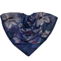 روسری زنانه مدل Shokofeh 100 با طراحی خاص و جذاب