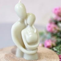 شمع آغوش عشق نماد صمیمیت در نور نوود