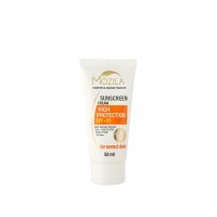 کرم ضد آفتاب بی رنگ SPF50 مناسب پوست نرمال