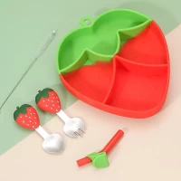 ظرف غذا کودک سیلیکونی توت فرنگی - مدل JH8009