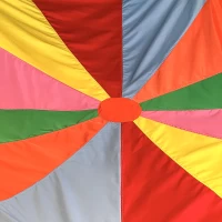 چتر بازی پاراشوت 2 متری با 12 دسته - سرگرمی و تفریح