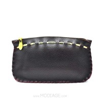 کیف آرایشی چرمی نواردوزی طلایی مدیاژ