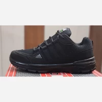 کفش اسپرت روزانه و طبی ترکس؛ راحتی و دوام