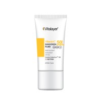 فلوئید ضد آفتاب رنگی SPF50 ویتالیر مناسب پوست‌ها