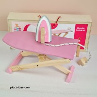 اتو اسباب بازی با میز صورتی – کد GT711B