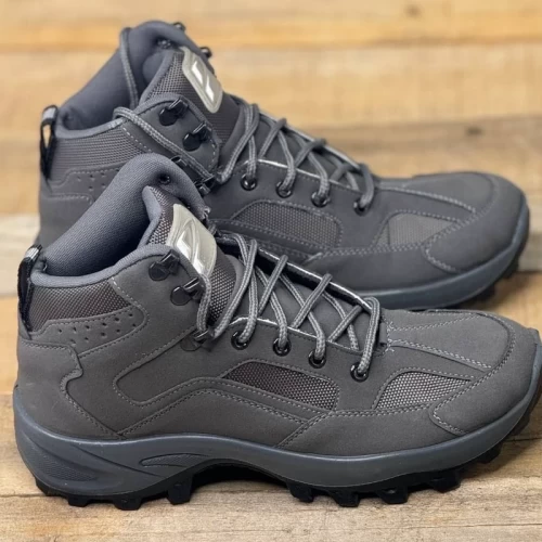 کفش زمستانی و کوهنوردی پاما؛ گرم و ضدلغزش