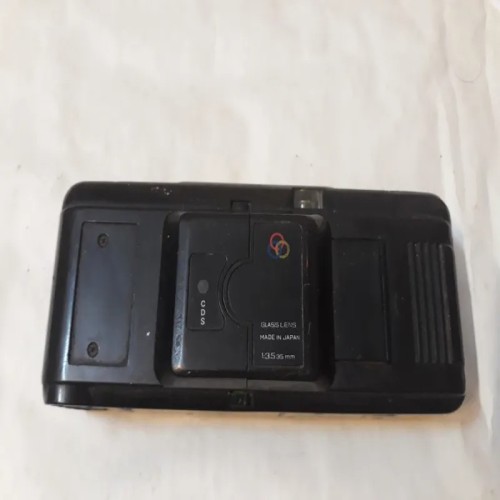 فروش دوربین خاص قدیمی المپیک با فیلم داخلی