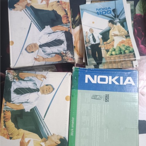 کارتن خالی نوکیا 1100 فنلاند و دفترچه قیمت مناسب