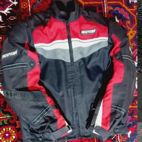 فروش کاپشن موتور سواری ضربه گیر دار با دوام و تنوع اندازه