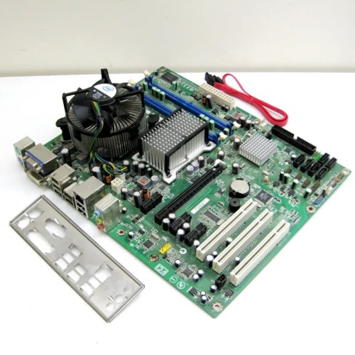 فروش باندل مادربرد و سی پی یو اینتل E8400 سالم