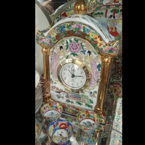 فروش ساعت گل مرغی کلکسیونی زیبا و آنتیک