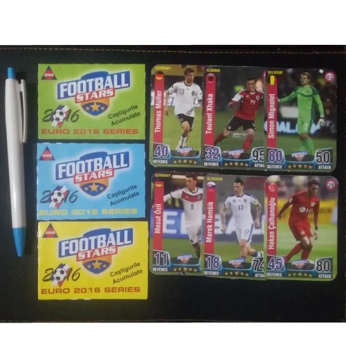 فروش ست سری کارتی فوتبال آدامسی همراه پوسته ها