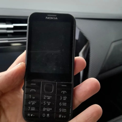 فروش نوکیا 225 ویتنام با بهترین قیمت و گارانتی
