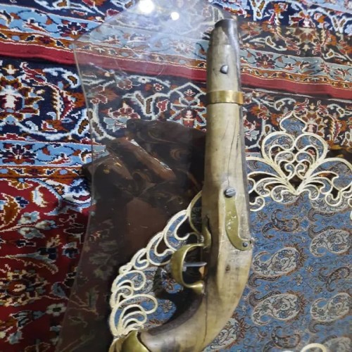 فروش تپانچه قدیمی دوره قاجار با طراحی اصیل