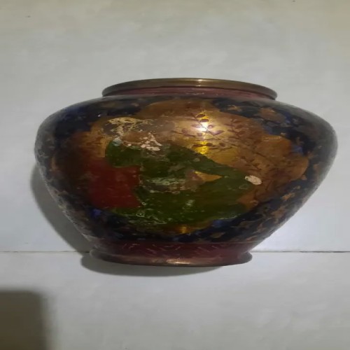 فروش گلدان قدیمی برنجی با طراحی منحصر به فرد