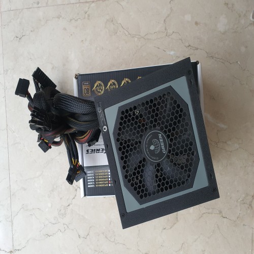 فروش منبع تغذیه گرین GP530A EUD با جعبه سالم