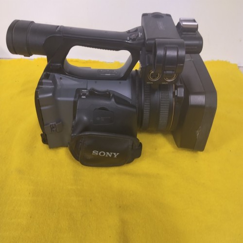 فروش دوربین فیلمبرداری سونی SONY DSR PD175 با شارژر