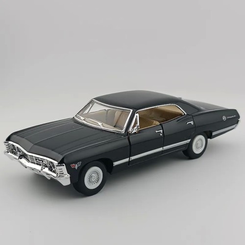 فروش ماشین فلزی شورلت ایمپالا 1967 وارداتی کیوشو