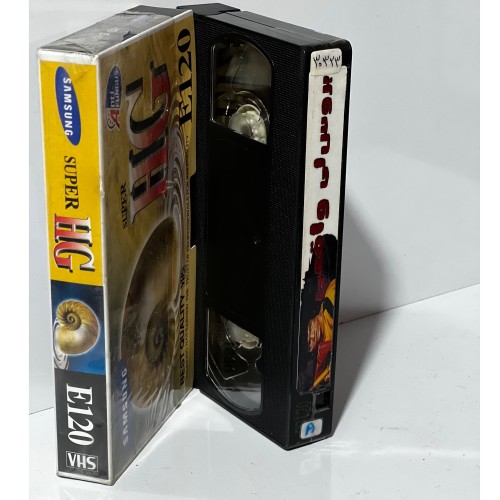 فیلم VHS بروس لی واقعی خارجی | بهترین کیفیت و قیمت مناسب