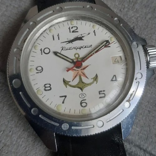 فروش ساعت روسی کوکی با قابلیت قفل و طراحی خاص