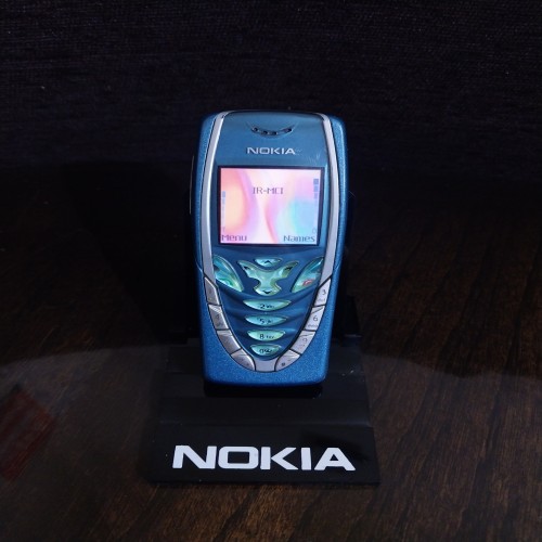 فروش نوکیامدل 7210 فنلاند کلکسیونی سالم و فابریک